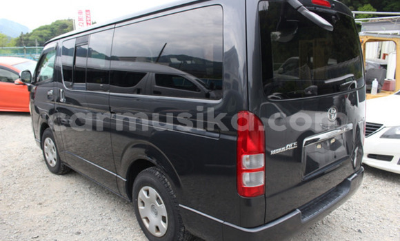 Tenga Tsaru Toyota Hiace Nhema Mota in Bulawayo in Bulawayo