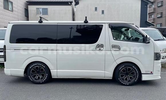 Acheter Occasion Voiture Toyota Hiace Blanc à Chitungwiza, Harare Acheter Occasion Voiture Toyota Hiace Blanc à Chitungwiza, Harare