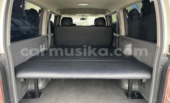 Acheter Occasion Voiture Toyota Hiace Blanc à Chitungwiza, Harare Acheter Occasion Voiture Toyota Hiace Blanc à Chitungwiza, Harare