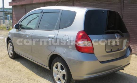 Acheter Occasion Voiture Honda Fit Gris à Chitungwiza, Harare Acheter Occasion Voiture Honda Fit Gris à Chitungwiza, Harare