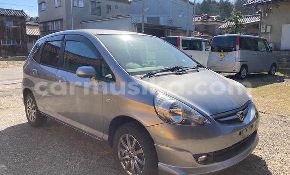 Acheter Occasion Voiture Honda Fit Gris à Mutare, Manicaland Acheter Occasion Voiture Honda Fit Gris à Mutare, Manicaland