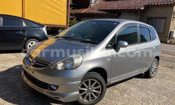 Acheter Occasion Voiture Honda Fit Gris à Mutare, Manicaland Acheter Occasion Voiture Honda Fit Gris à Mutare, Manicaland
