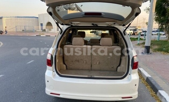 Acheter Occasion Voiture Toyota Ipsum Blanc à Beitbridge, Matabeleland South Acheter Occasion Voiture Toyota Ipsum Blanc à Beitbridge, Matabeleland South