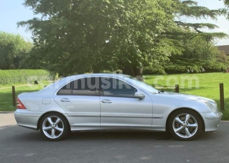 Big with watermark mercedes benz c180 coupe matabeleland south beitbridge 33248