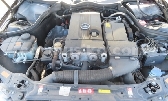 Tenga Tsaru Mercedes‒Benz C–Class Nhema Mota in Beitbridge in Matabeleland South Tenga Tsaru Mercedes‒Benz C–Class Nhema Mota in Beitbridge in Matabeleland South