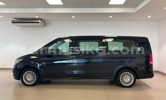 Buy Used Mercedes‒Benz Vito Black Car in Beitbridge in Matabeleland South Buy Used Mercedes‒Benz Vito Black Car in Beitbridge in Matabeleland South