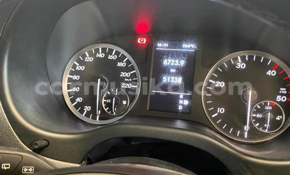 Buy Used Mercedes‒Benz Vito Black Car in Beitbridge in Matabeleland South Buy Used Mercedes‒Benz Vito Black Car in Beitbridge in Matabeleland South