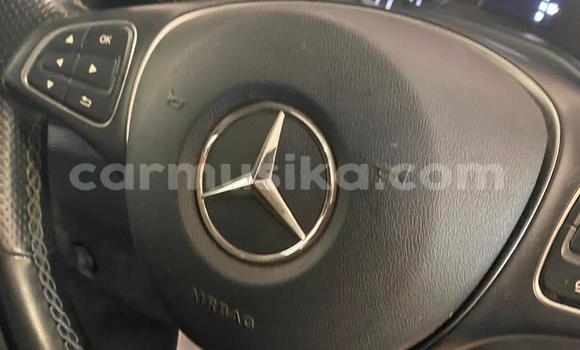 Buy Used Mercedes‒Benz Vito Black Car in Beitbridge in Matabeleland South Buy Used Mercedes‒Benz Vito Black Car in Beitbridge in Matabeleland South