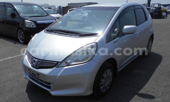 Acheter Occasion Voiture Honda Fit Gris à Beitbridge, Matabeleland South Acheter Occasion Voiture Honda Fit Gris à Beitbridge, Matabeleland South