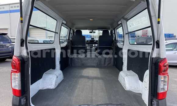 Buy Used Nissan NV350 Caravan White Car in Beitbridge in Matabeleland South Buy Used Nissan NV350 Caravan White Car in Beitbridge in Matabeleland South
