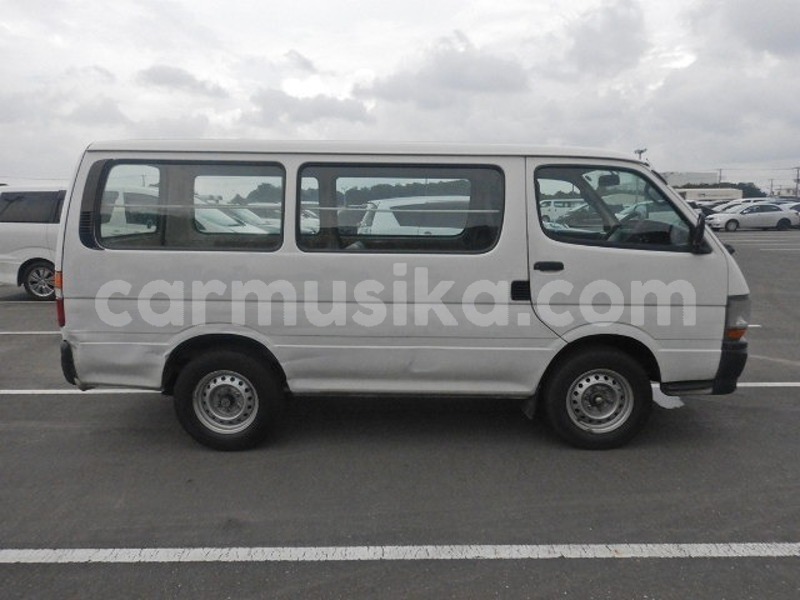 Big with watermark toyota hiace matabeleland south beitbridge 33260