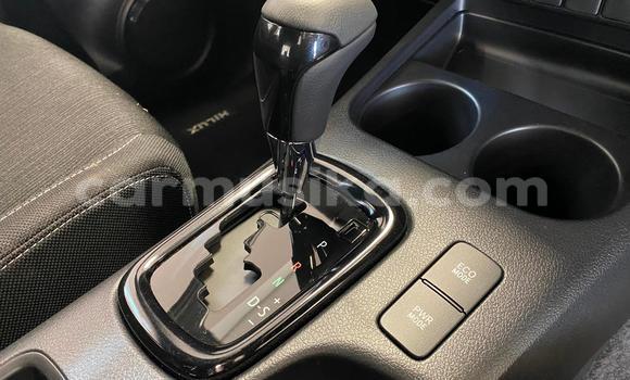 Acheter Occasion Voiture Toyota Hilux Gris à Beitbridge, Matabeleland South Acheter Occasion Voiture Toyota Hilux Gris à Beitbridge, Matabeleland South