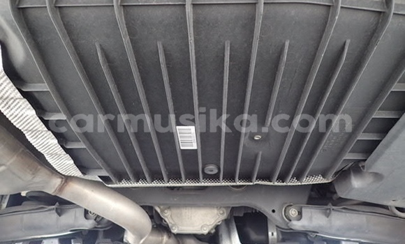 Tenga Tsaru Mercedes‒Benz 200 Nhema Mota in Beitbridge in Matabeleland South Tenga Tsaru Mercedes‒Benz 200 Nhema Mota in Beitbridge in Matabeleland South