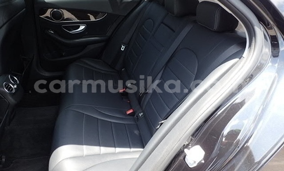 Tenga Tsaru Mercedes‒Benz 200 Nhema Mota in Beitbridge in Matabeleland South Tenga Tsaru Mercedes‒Benz 200 Nhema Mota in Beitbridge in Matabeleland South