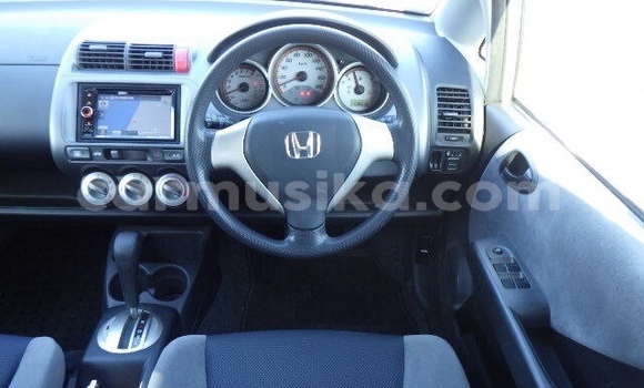Acheter Occasion Voiture Honda Fit Gris à Beitbridge, Matabeleland South Acheter Occasion Voiture Honda Fit Gris à Beitbridge, Matabeleland South