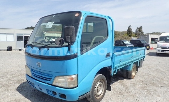 Nunua Ilio tumika Toyota Dyna Bluu Gari ndani ya Beitbridge nchini Matabeleland Kusini