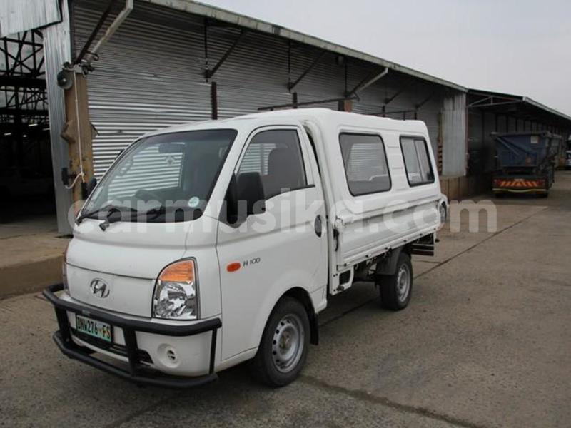 Big with watermark hyundai h200 matabeleland south beitbridge 33272