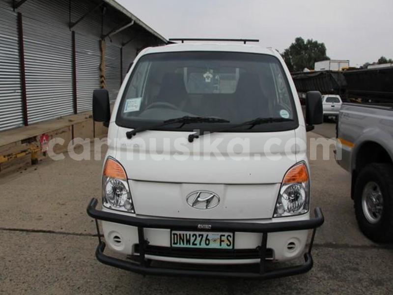 Big with watermark hyundai h200 matabeleland south beitbridge 33272