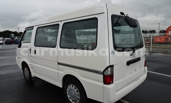 Tenga Tsaru Mazda Bongo Chena Mota in Beitbridge in Matabeleland South Tenga Tsaru Mazda Bongo Chena Mota in Beitbridge in Matabeleland South