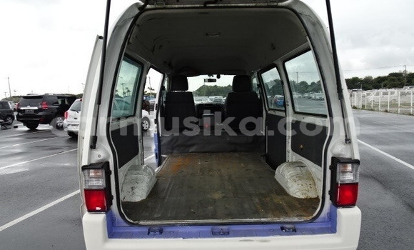 Tenga Tsaru Mazda Bongo Chena Mota in Beitbridge in Matabeleland South Tenga Tsaru Mazda Bongo Chena Mota in Beitbridge in Matabeleland South