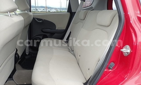 Tenga Tsaru Honda Fit Tsvuku Mota in Bulawayo in Bulawayo Tenga Tsaru Honda Fit Tsvuku Mota in Bulawayo in Bulawayo