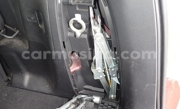 Tenga Tsaru Honda Fit Tsvuku Mota in Bulawayo in Bulawayo Tenga Tsaru Honda Fit Tsvuku Mota in Bulawayo in Bulawayo