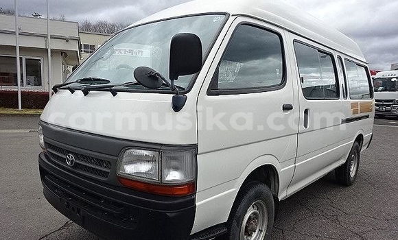 Nunua Ilio tumika Toyota Hiace Nyeupe Gari ndani ya Beitbridge nchini Matabeleland Kusini