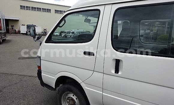 Acheter Occasion Voiture Toyota Hiace Blanc à Beitbridge, Matabeleland South Acheter Occasion Voiture Toyota Hiace Blanc à Beitbridge, Matabeleland South