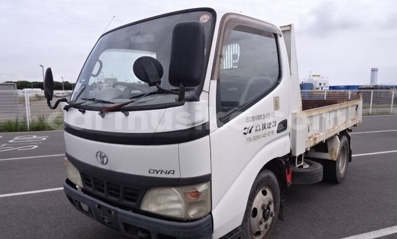 Acheter Occasion Utilitaire Toyota Dyna Blanc à Beitbridge, Matabeleland South Acheter Occasion Utilitaire Toyota Dyna Blanc à Beitbridge, Matabeleland South