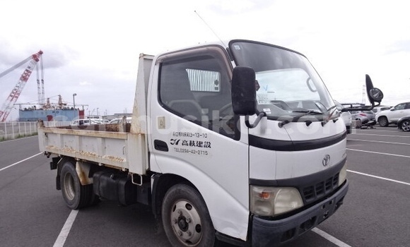 Acheter Occasion Utilitaire Toyota Dyna Blanc à Beitbridge, Matabeleland South Acheter Occasion Utilitaire Toyota Dyna Blanc à Beitbridge, Matabeleland South
