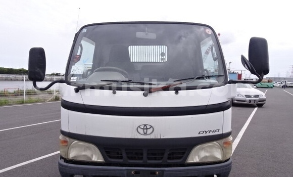 Acheter Occasion Utilitaire Toyota Dyna Blanc à Beitbridge, Matabeleland South Acheter Occasion Utilitaire Toyota Dyna Blanc à Beitbridge, Matabeleland South
