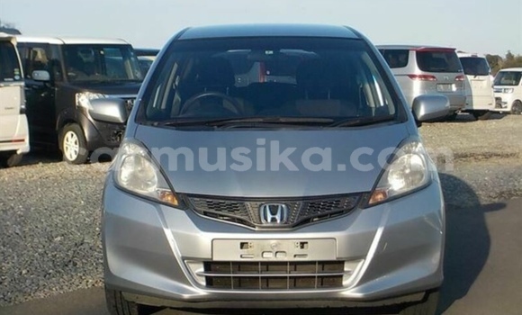 Acheter Occasion Voiture Honda Fit Gris à Beitbridge, Matabeleland South Acheter Occasion Voiture Honda Fit Gris à Beitbridge, Matabeleland South