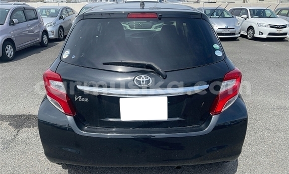 Nunua Ilio tumika Toyota Vitz Nyeusi Gari ndani ya Beitbridge nchini Matabeleland Kusini Nunua Ilio tumika Toyota Vitz Nyeusi Gari ndani ya Beitbridge nchini Matabeleland Kusini