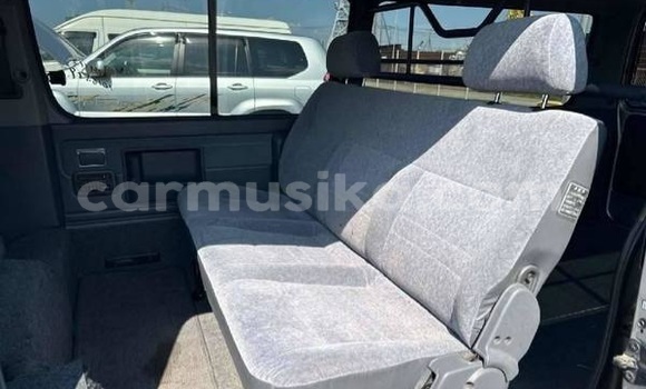 Tenga Tsaru Toyota Hiace Sirivha Mota in Beitbridge in Matabeleland South Tenga Tsaru Toyota Hiace Sirivha Mota in Beitbridge in Matabeleland South