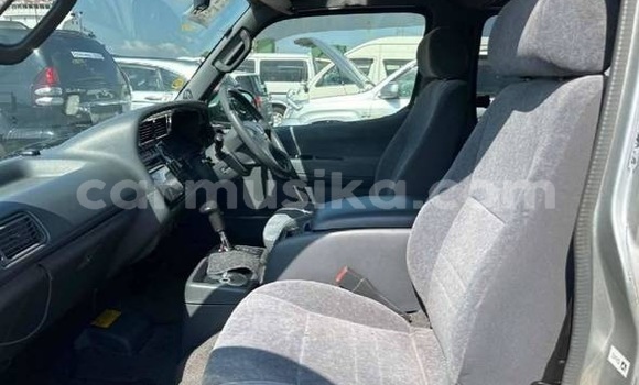 Tenga Tsaru Toyota Hiace Sirivha Mota in Beitbridge in Matabeleland South Tenga Tsaru Toyota Hiace Sirivha Mota in Beitbridge in Matabeleland South