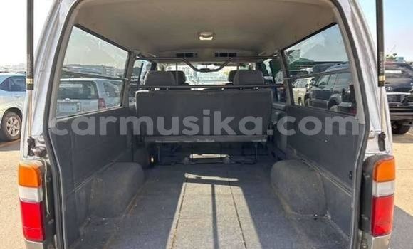 Tenga Tsaru Toyota Hiace Sirivha Mota in Beitbridge in Matabeleland South Tenga Tsaru Toyota Hiace Sirivha Mota in Beitbridge in Matabeleland South