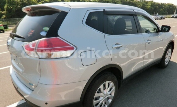 Buy Used Nissan X–Trail Silver Car in Beitbridge in Matabeleland South Buy Used Nissan X–Trail Silver Car in Beitbridge in Matabeleland South
