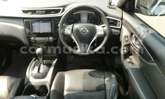 Buy Used Nissan X–Trail Silver Car in Beitbridge in Matabeleland South Buy Used Nissan X–Trail Silver Car in Beitbridge in Matabeleland South