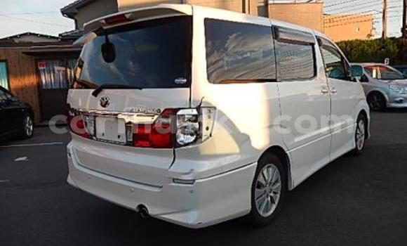 Acheter Occasion Voiture Toyota Alphard Blanc à Beitbridge, Matabeleland South Acheter Occasion Voiture Toyota Alphard Blanc à Beitbridge, Matabeleland South