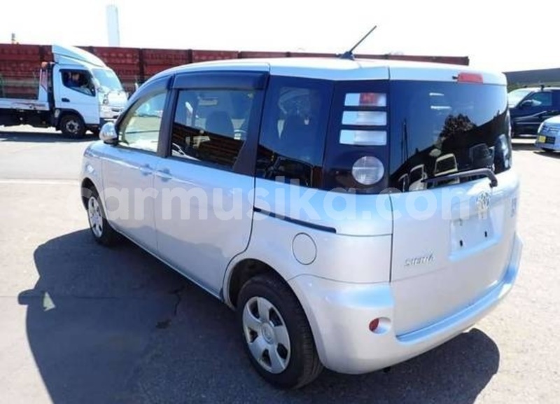 Big with watermark toyota sienta matabeleland south beitbridge 33298