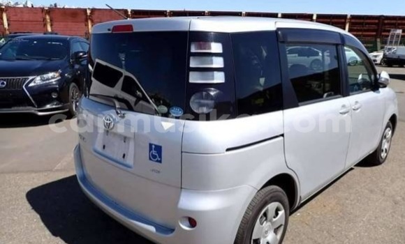 Acheter Occasion Voiture Toyota Sienta Gris à Beitbridge, Matabeleland South Acheter Occasion Voiture Toyota Sienta Gris à Beitbridge, Matabeleland South