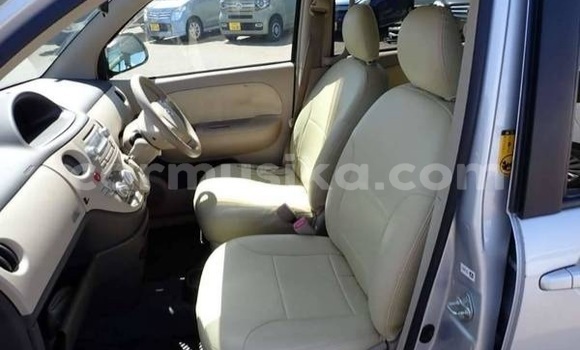 Acheter Occasion Voiture Toyota Sienta Gris à Beitbridge, Matabeleland South Acheter Occasion Voiture Toyota Sienta Gris à Beitbridge, Matabeleland South