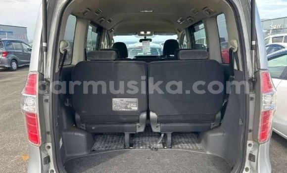 Buy Used Toyota Noah Silver Car in Beitbridge in Matabeleland South Buy Used Toyota Noah Silver Car in Beitbridge in Matabeleland South