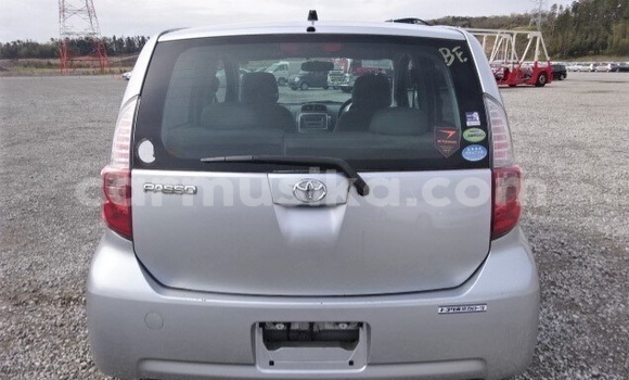 Nunua Ilio tumika Toyota Passo Fedha Gari ndani ya Beitbridge nchini Matabeleland Kusini Nunua Ilio tumika Toyota Passo Fedha Gari ndani ya Beitbridge nchini Matabeleland Kusini