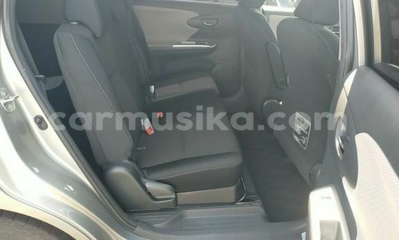 Nunua Ilio tumika Toyota Wish Fedha Gari ndani ya Beitbridge nchini Matabeleland Kusini Nunua Ilio tumika Toyota Wish Fedha Gari ndani ya Beitbridge nchini Matabeleland Kusini