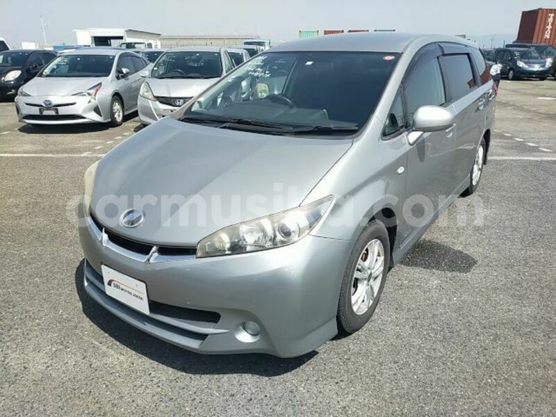 Big with watermark toyota wish matabeleland south beitbridge 33306