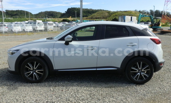 Buy Used Mazda CX-3 White Car in Beitbridge in Matabeleland South Buy Used Mazda CX-3 White Car in Beitbridge in Matabeleland South