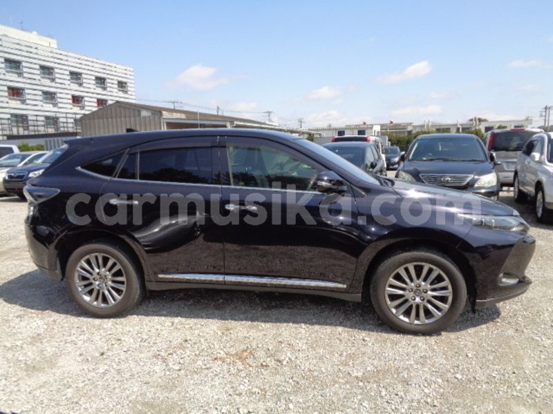 Big with watermark toyota harrier matabeleland south beitbridge 33311