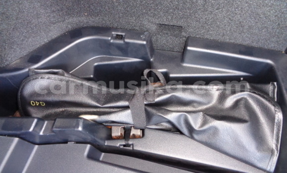 Buy Used Toyota Harrier Beige Car in Beitbridge in Matabeleland South Buy Used Toyota Harrier Beige Car in Beitbridge in Matabeleland South