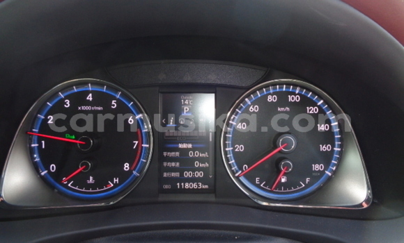 Buy Used Toyota Harrier Beige Car in Beitbridge in Matabeleland South Buy Used Toyota Harrier Beige Car in Beitbridge in Matabeleland South